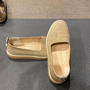 Woman’s Ecco Sz 39 crepe tray design suede loafers